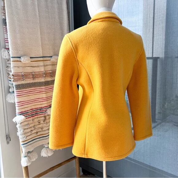 Giesswein Yellow 100% Pure New Wool Zip Up Jacket Women’s Size 36 US Small - Picture 4 of 10
